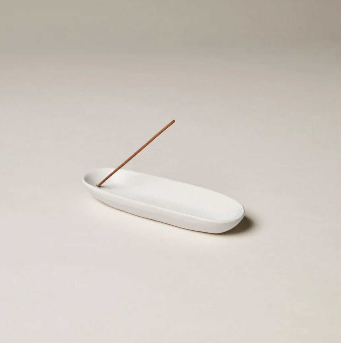 The Collector Ceramic Holder - White