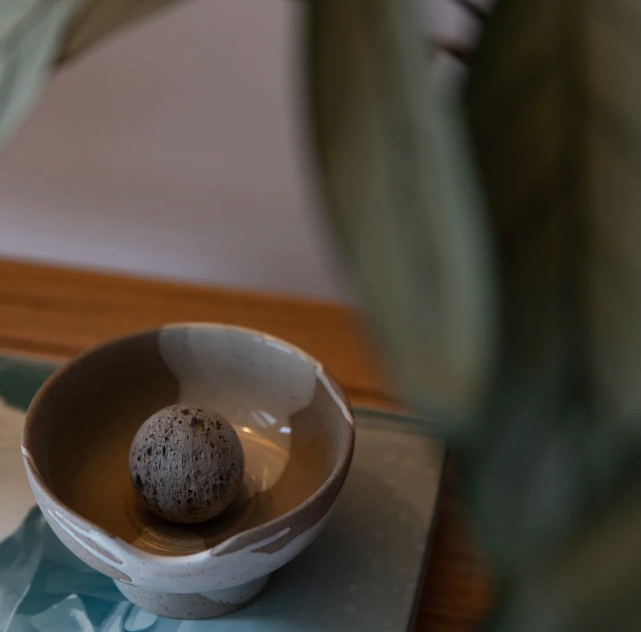 Lunara Scented Diffuser - Shadow In Bloom